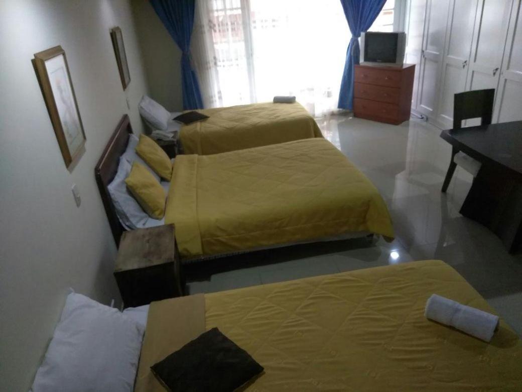 Hotel Casa Rincon Del Chico Bogota Bagian luar foto